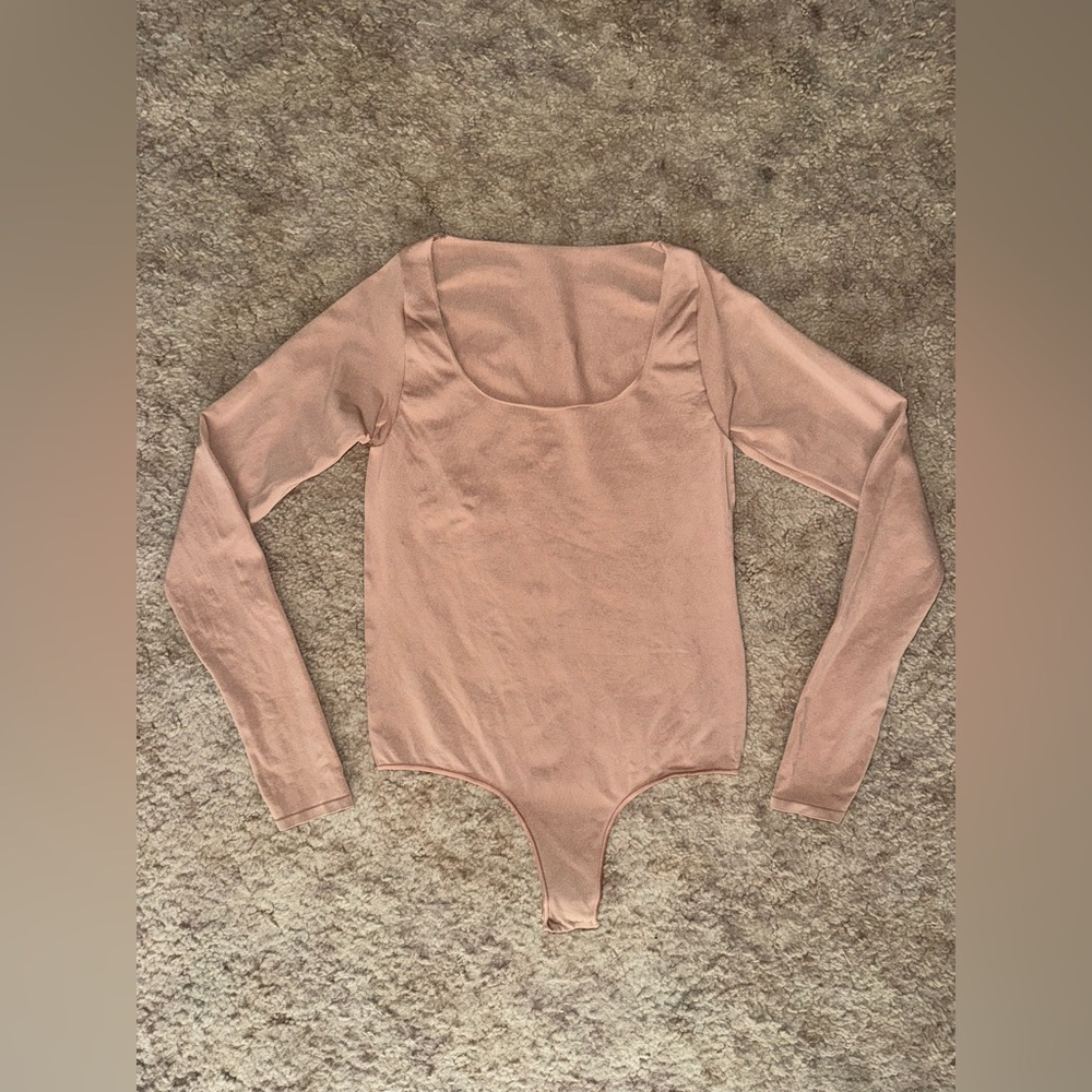 Skims Essential Scoop Neck Bodysuit